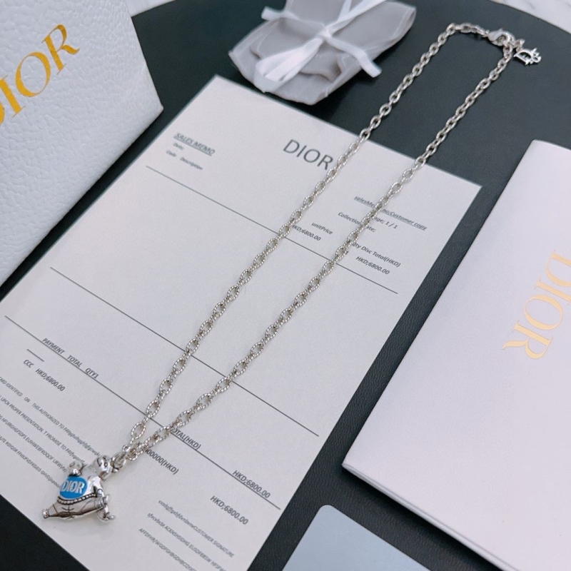 chr1st1an D10r necklaces